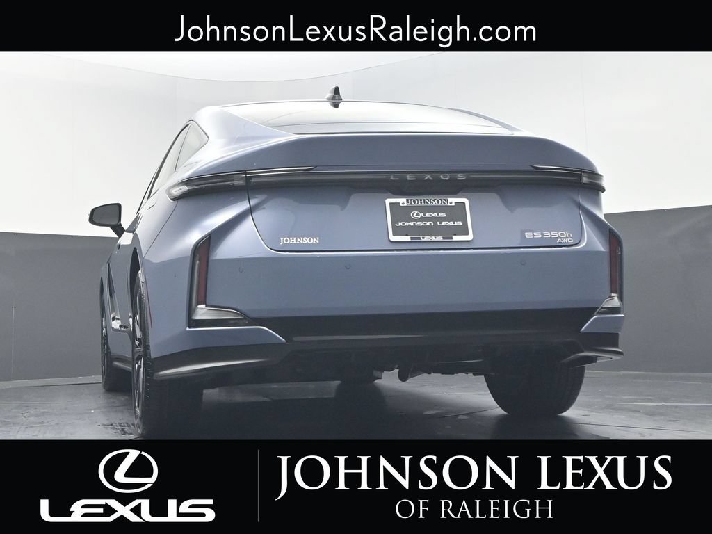 New 2027 Lexus ES 350h AWD image 19