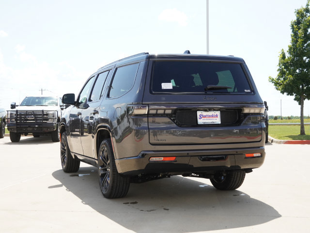 New 2026 Jeep Grand Wagoneer Summit AWD/4WD image 9
