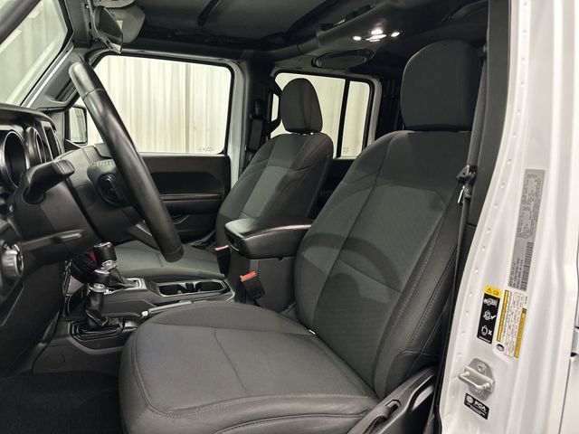 Used 2022 Jeep Gladiator Sport AWD/4WD image 16