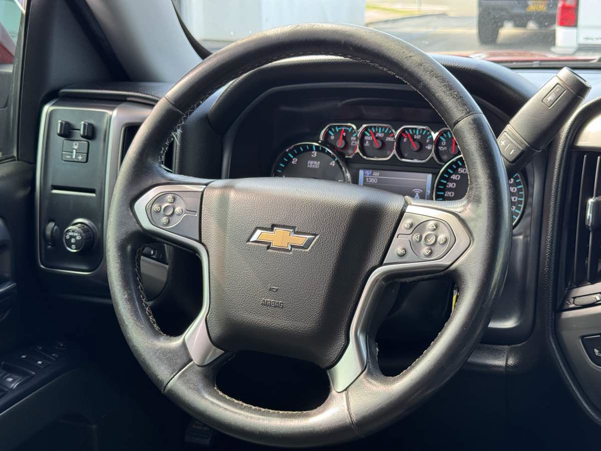 Used 2018 Chevrolet Silverado 1500 LT w/ All Star Edition RWD image 23