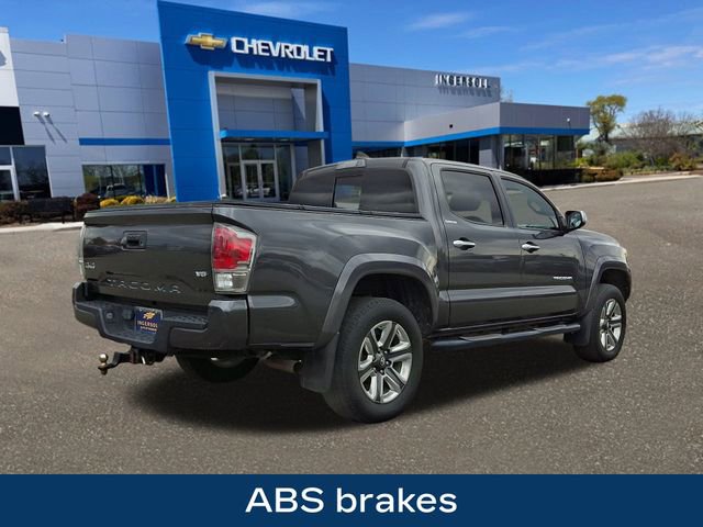 Used 2018 Toyota Tacoma Limited image 8