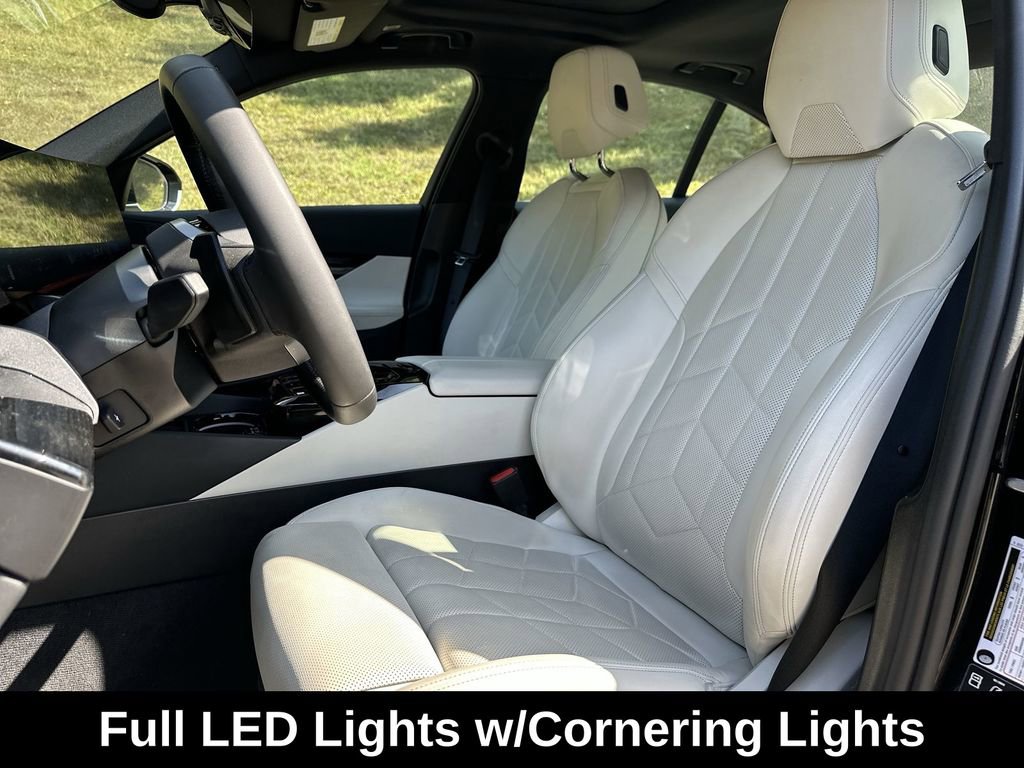 Used 2024 BMW 540i xDrive 540i xDrive image 15