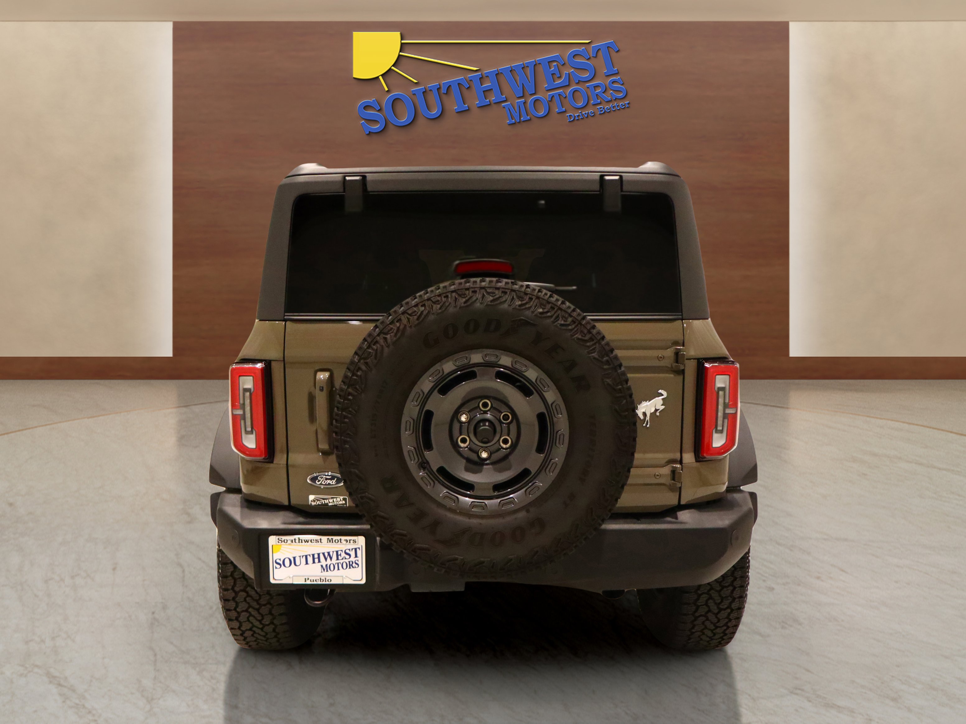 Used 2025 Ford Bronco Outer Banks w/ Sasquatch Package image 3