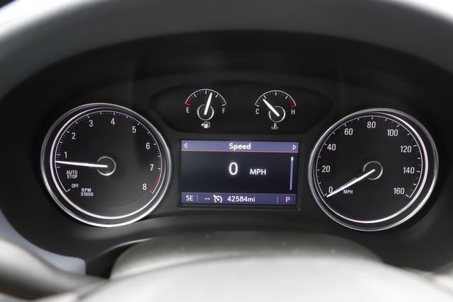 Used 2022 Buick Enclave Essence FWD image 31