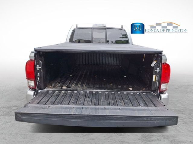 Used 2023 Toyota Tacoma SR AWD/4WD image 6