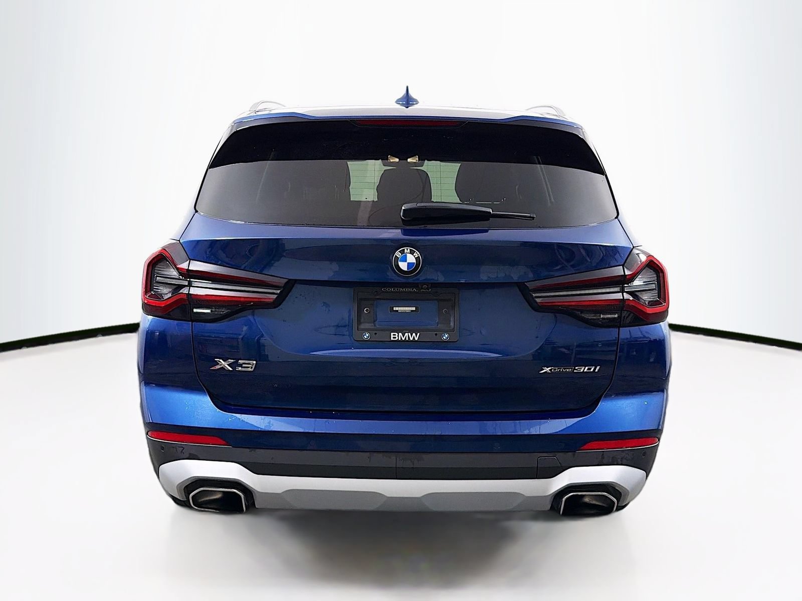 Used 2023 BMW X3 xDrive30i w/ Premium Package w/ZPA AWD/4WD image 6