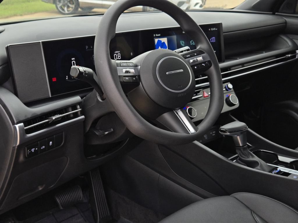 Used 2025 Hyundai Santa Cruz SEL FWD image 19