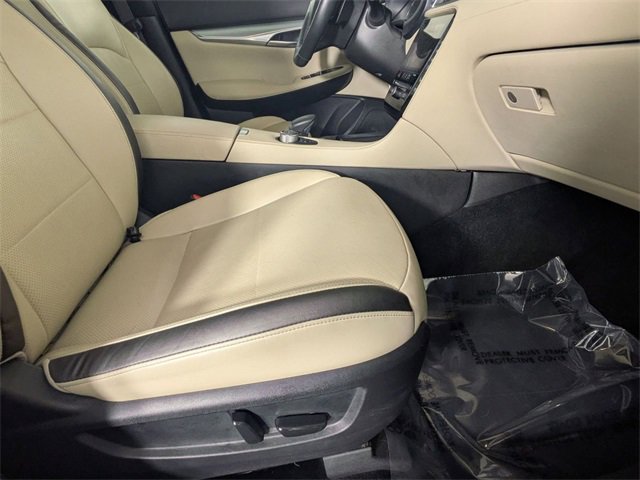 Used 2021 INFINITI QX50 Sensory image 33
