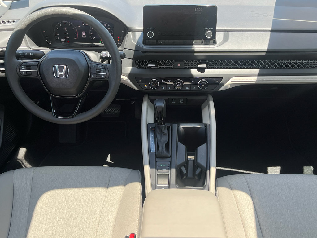 Certified 2025 Honda Accord SE image 2