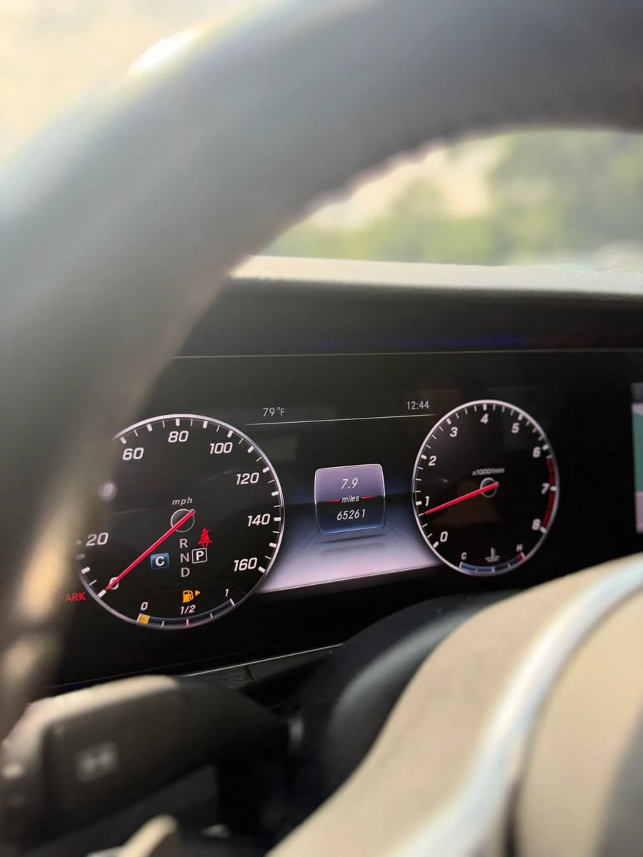 Used 2020 Mercedes-Benz E 350 4MATIC Sedan w/ Parking Assistance Package image 23