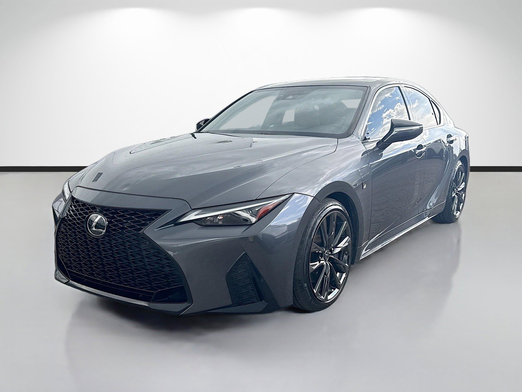 Used 2022 Lexus IS 350 F Sport image 7
