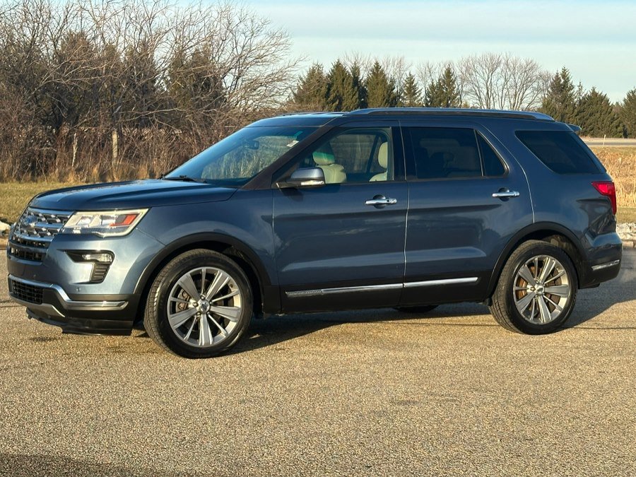 Used 2018 Ford Explorer Limited image 3