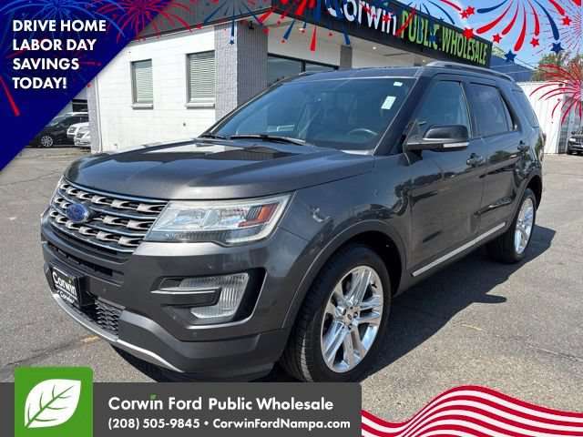Used 2017 Ford Explorer XLT w/ Equipment Group 202A AWD/4WD image 1