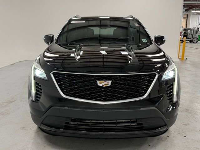 Used 2023 Cadillac XT4 Sport w/ Cold Weather Package image 7