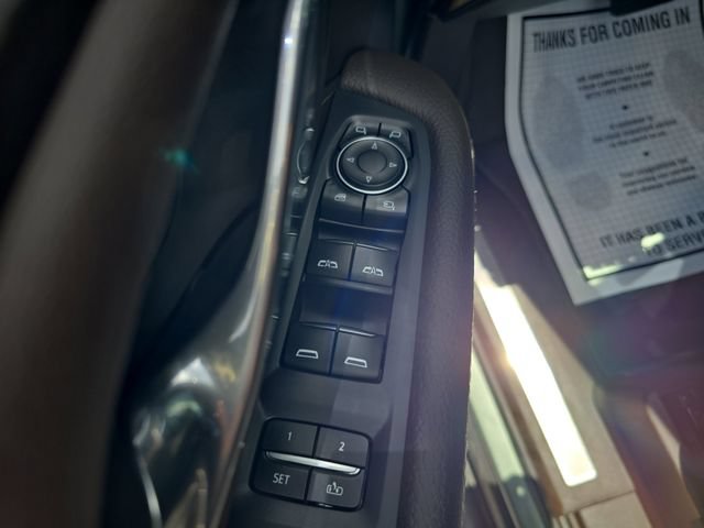 Certified 2024 GMC Yukon XL Denali w/ Advanced Technology Package AWD/4WD image 18