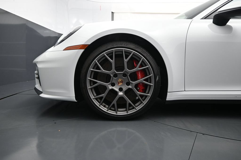 Certified 2025 Porsche 911 Carrera S RWD image 9