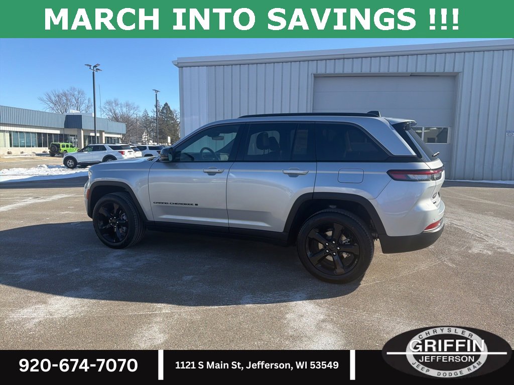 New 2026 Jeep Grand Cherokee Limited w/ Limited Altitude Package image 15