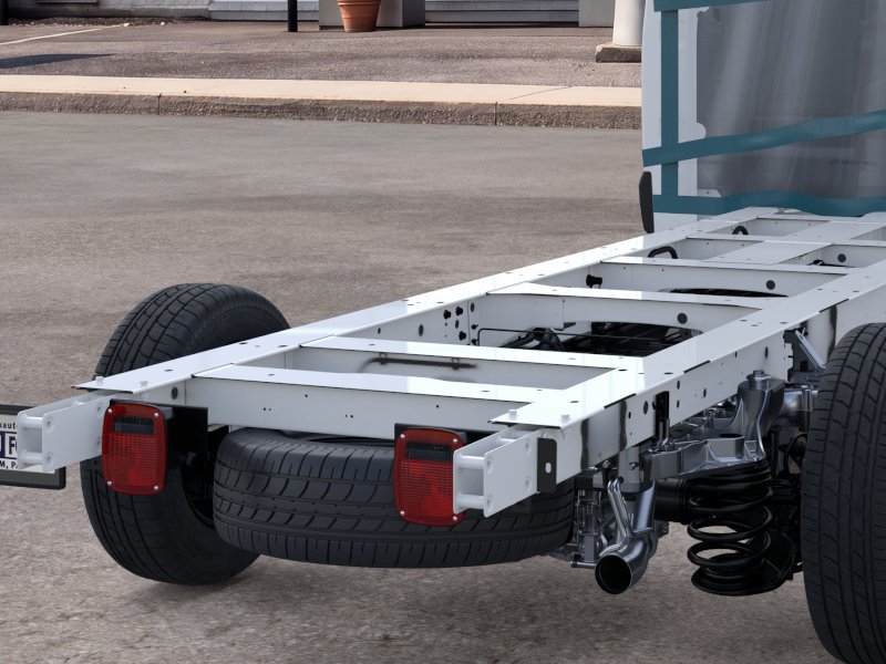 New 2025 Ford E-Transit RWD image 21