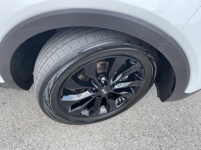 Used 2020 Kia Sorento EX FWD image 17