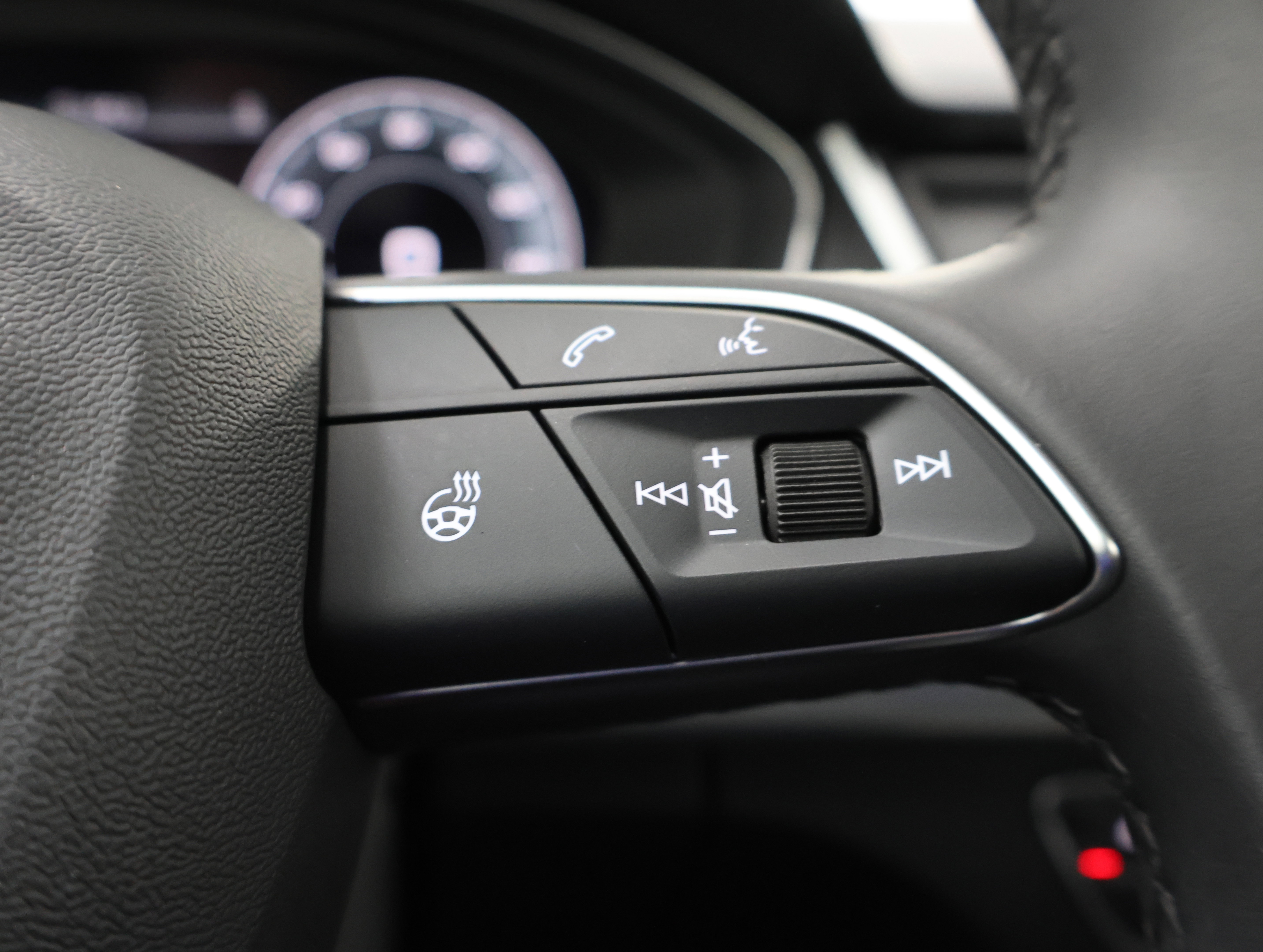 Used 2025 Audi Q5 2.0T Premium image 15