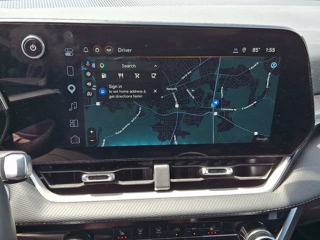 Used 2025 Chevrolet Equinox LT AWD/4WD image 16