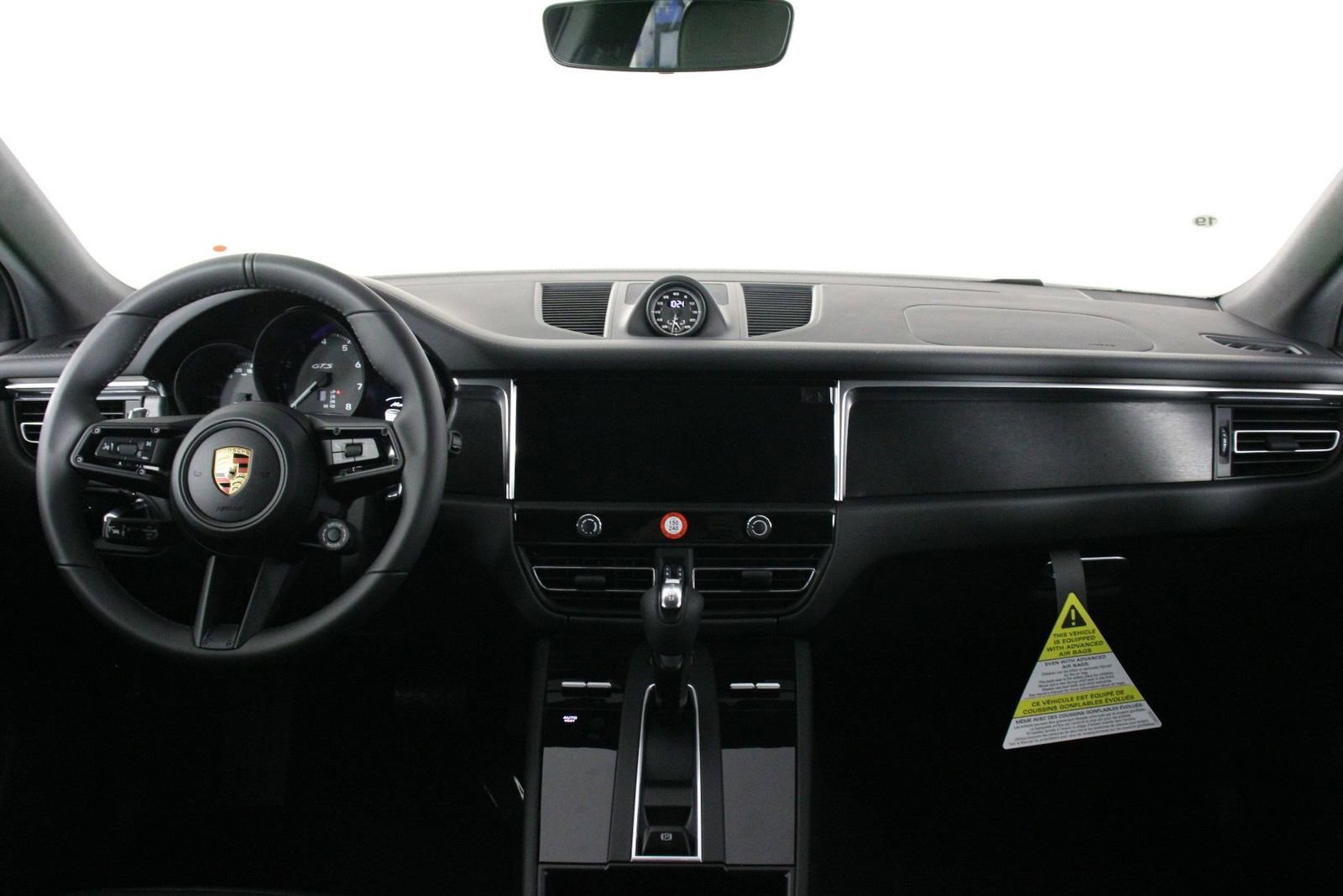 New 2026 Porsche Macan GTS AWD/4WD image 11