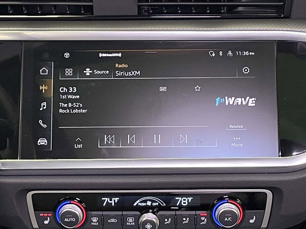 New 2025 Audi Q3 2.0T Premium image 28