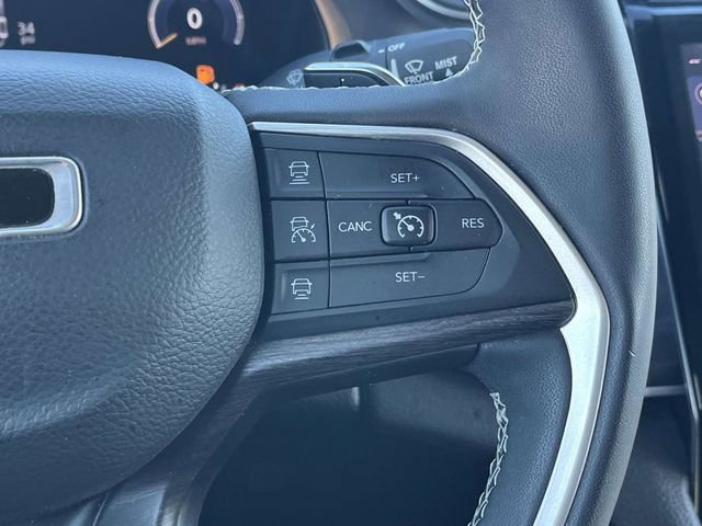 Used 2023 Jeep Grand Cherokee L Limited image 29