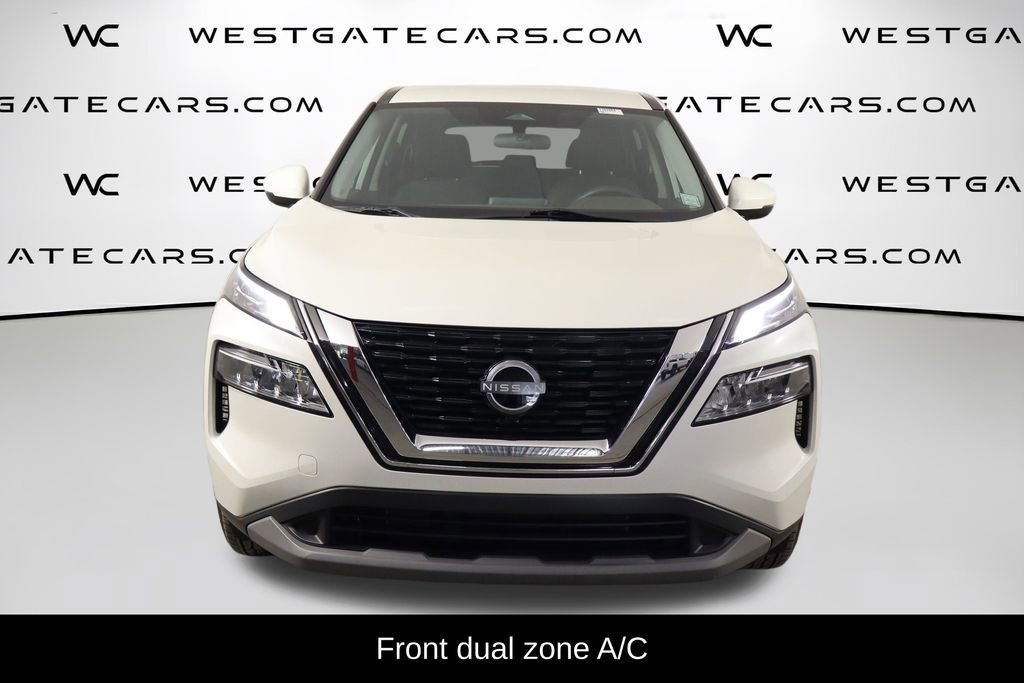 Used 2023 Nissan Rogue SV FWD video 2