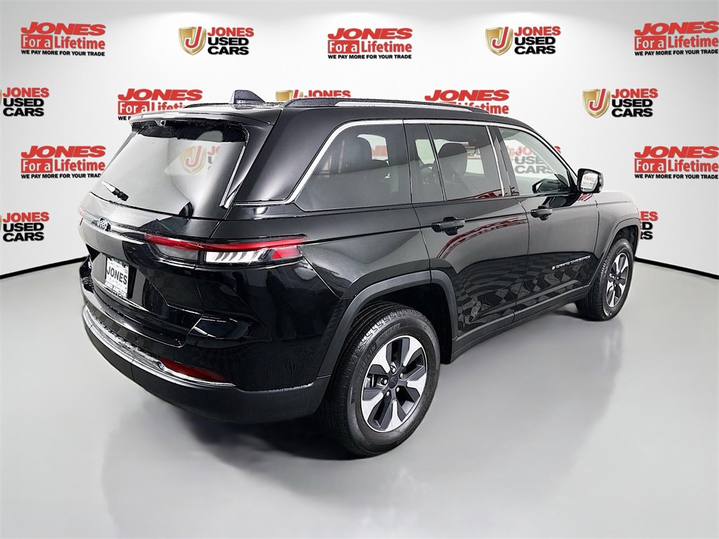 Used 2022 Jeep Grand Cherokee Limited 4xe w/ Luxury Tech Group II image 19
