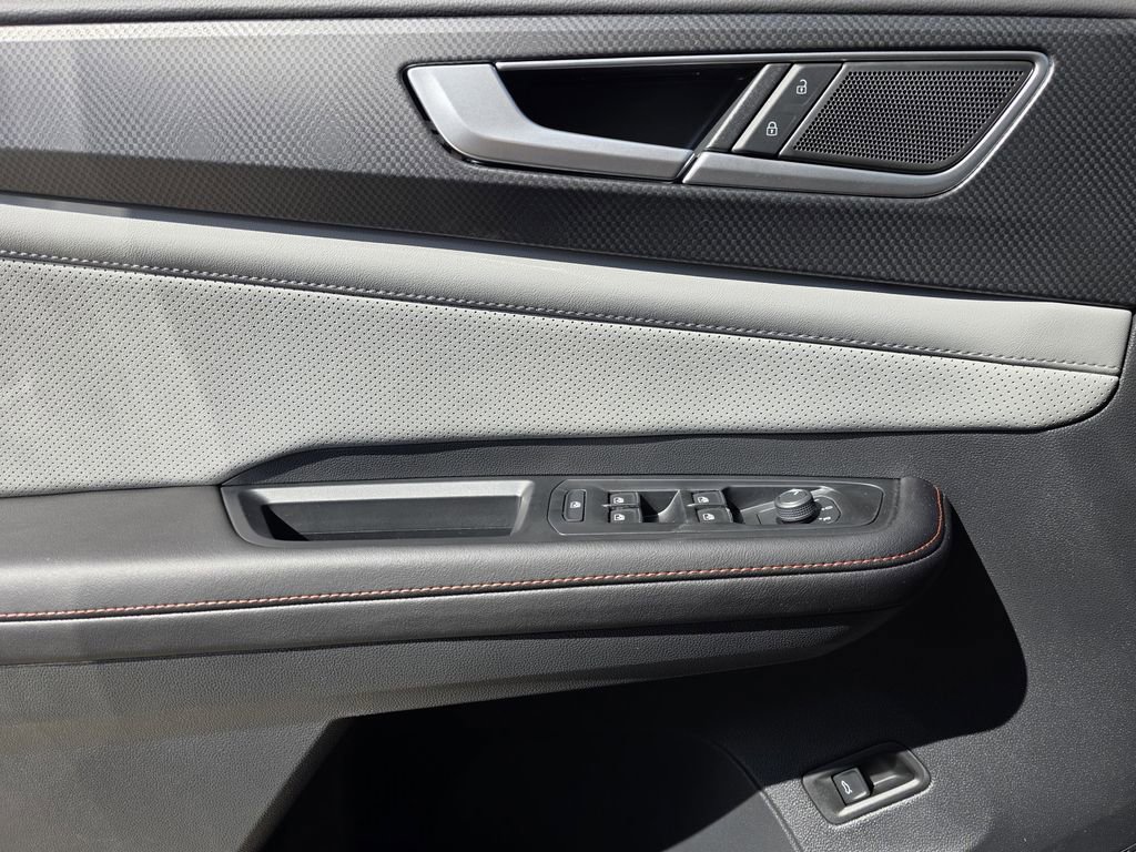 New 2026 Volkswagen Atlas Peak Edition image 16