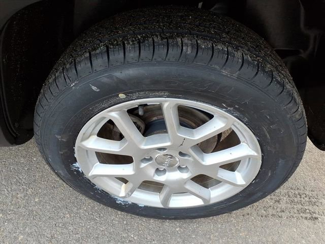 Used 2021 Jeep Renegade Latitude image 6