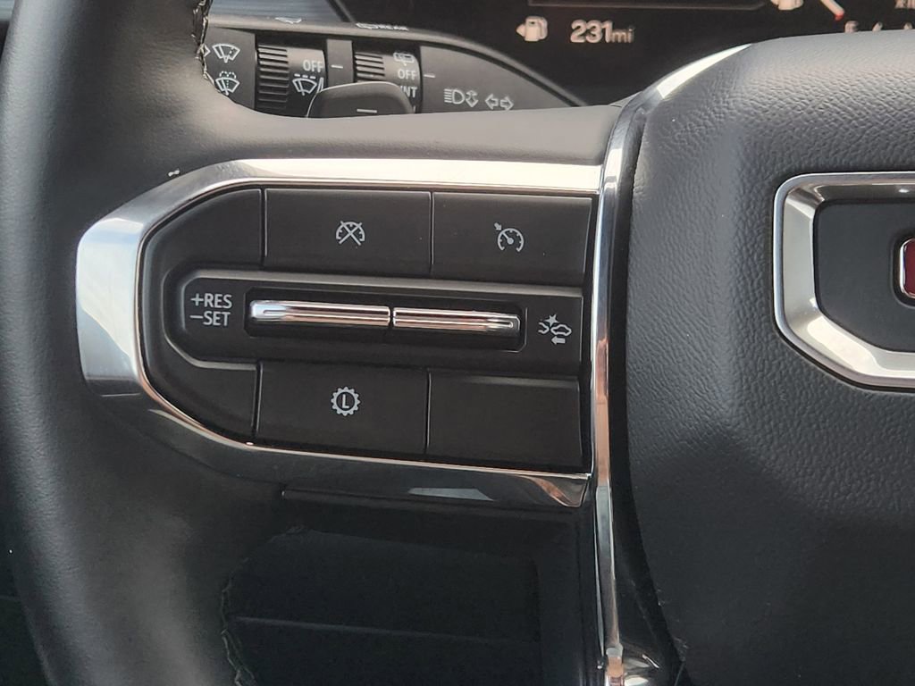 Used 2025 GMC Acadia Elevation image 29