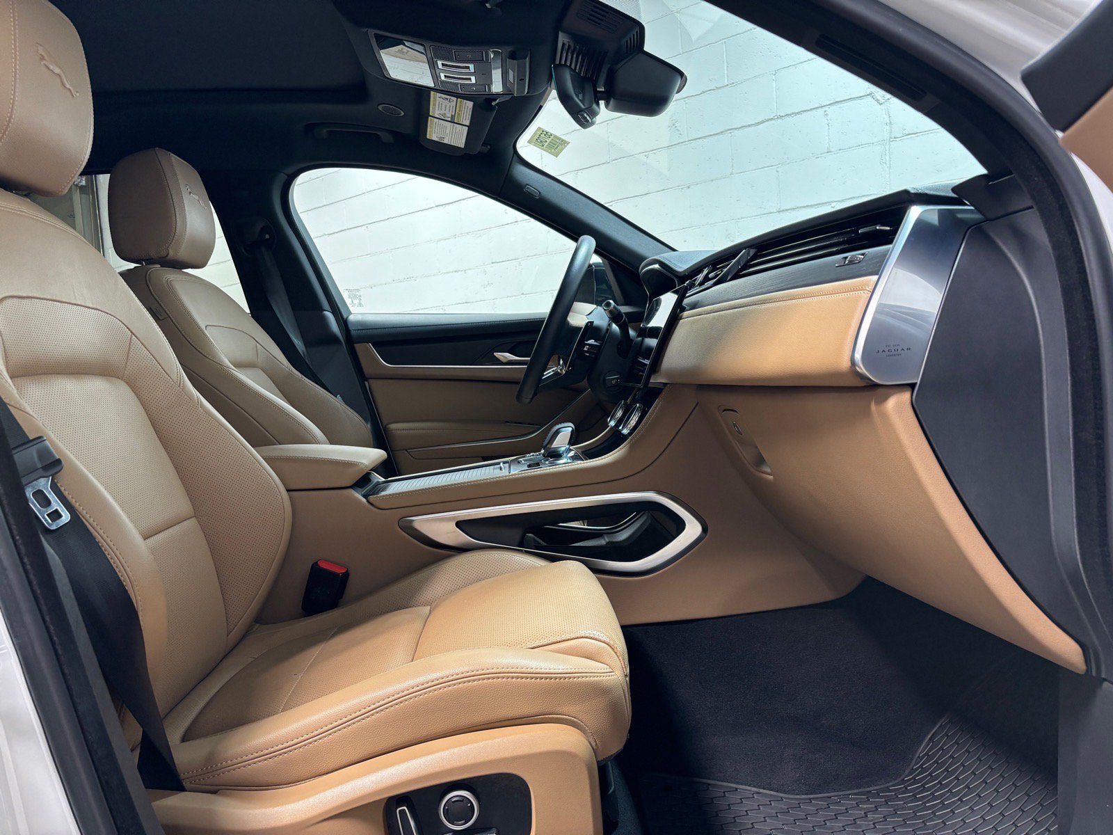Used 2022 Jaguar F-PACE S AWD/4WD image 33