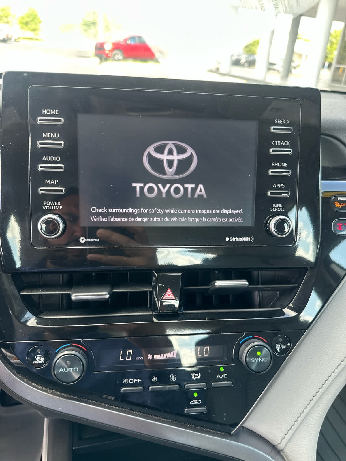 Used 2023 Toyota Camry SE FWD image 17