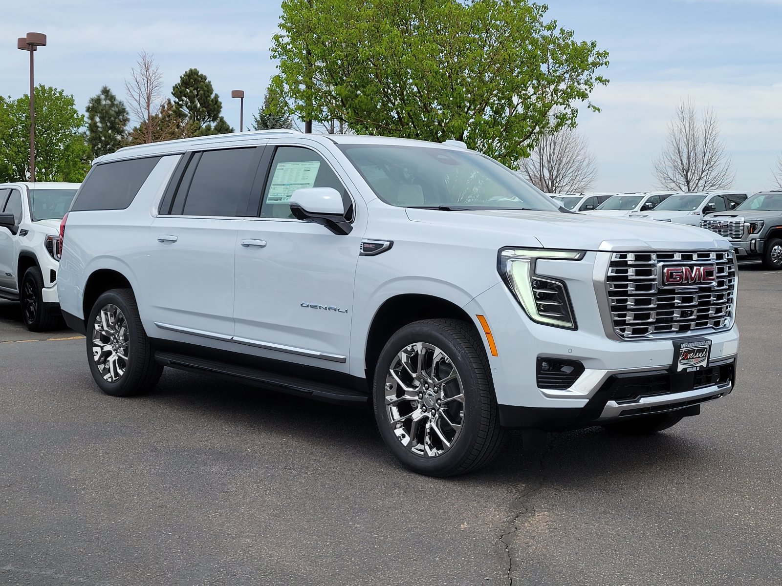New 2026 GMC Yukon XL Denali AWD/4WD image 1
