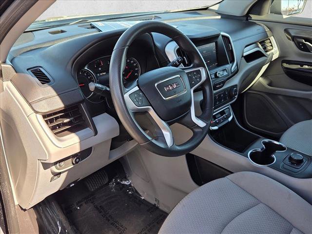 Used 2024 GMC Terrain SLE image 10