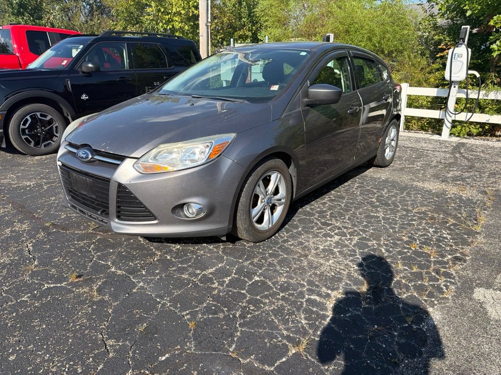 Used 2012 Ford Focus SE FWD image 2