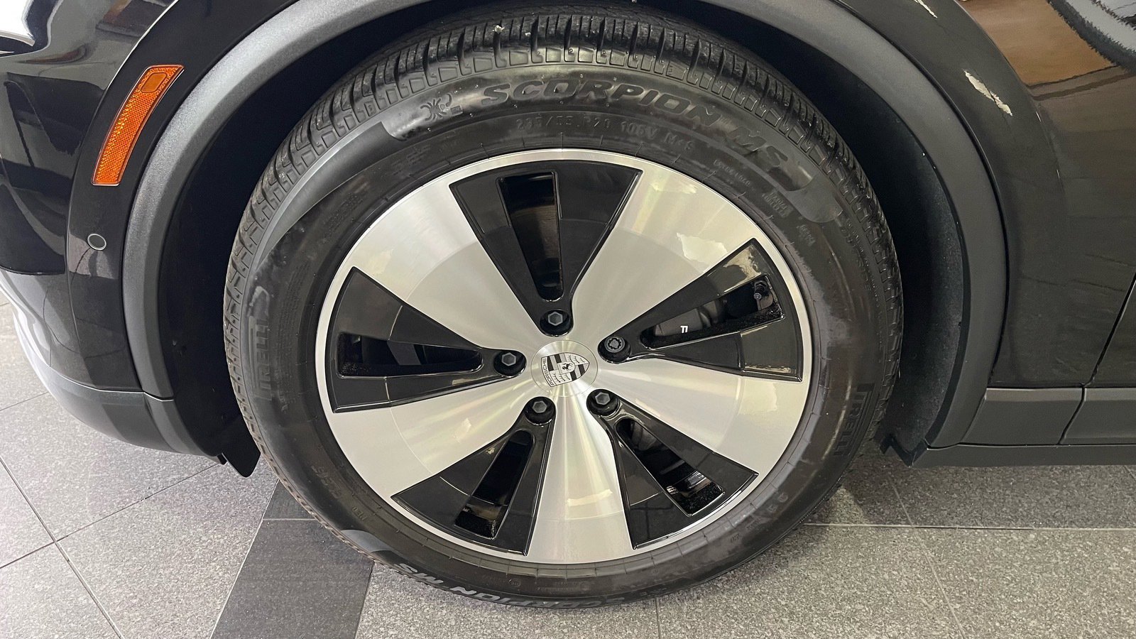 Used 2025 Porsche Macan Electric image 21