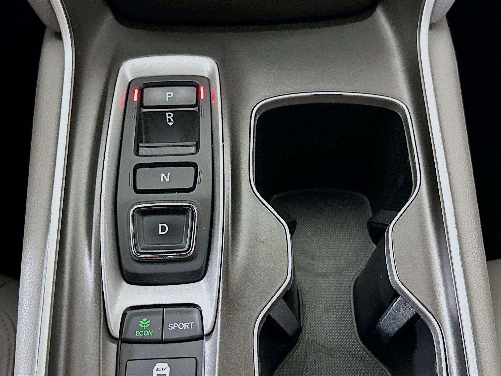 Used 2019 Honda Accord Touring image 24