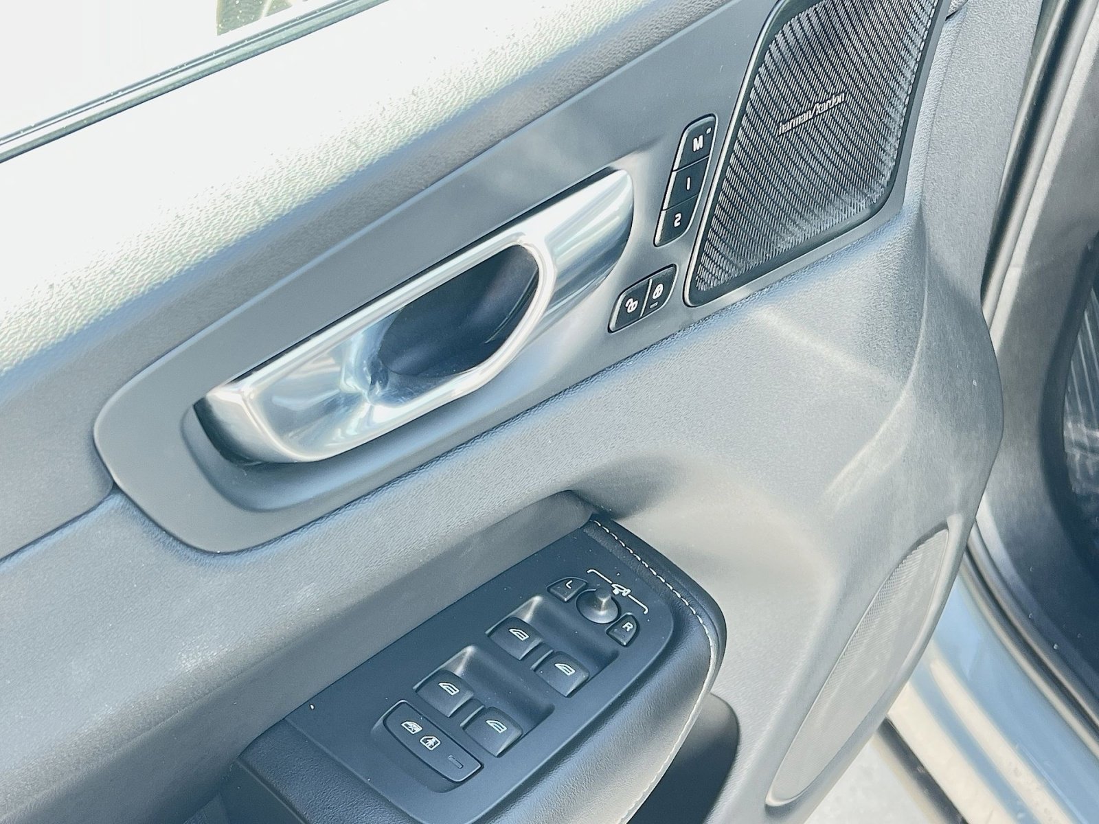 Certified 2023 Volvo XC60 B6 Ultimate image 15