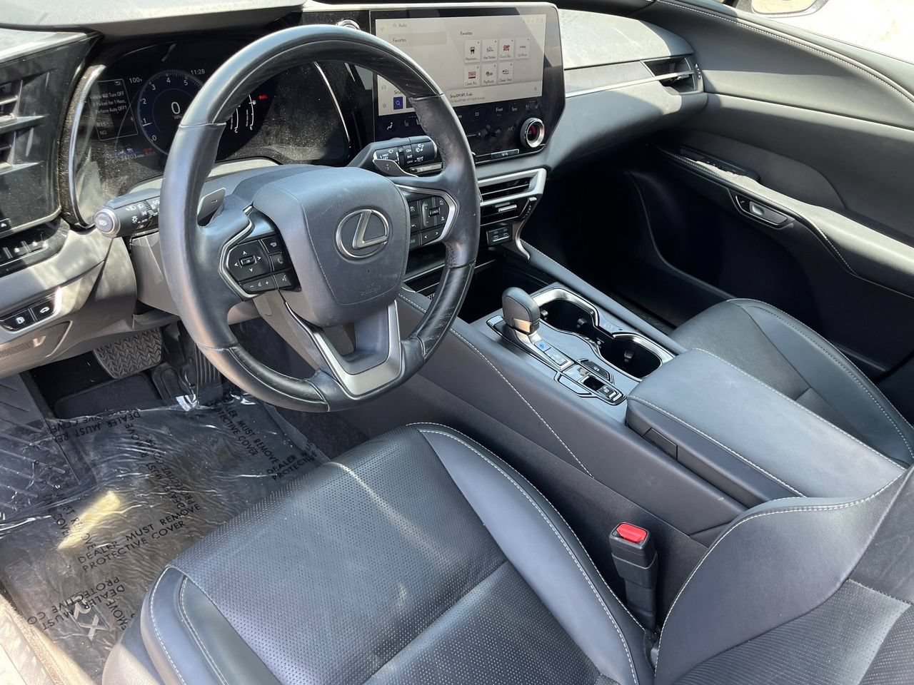 Used 2024 Lexus RX 350 Premium Plus w/ Accessory Package (Z1) FWD image 16