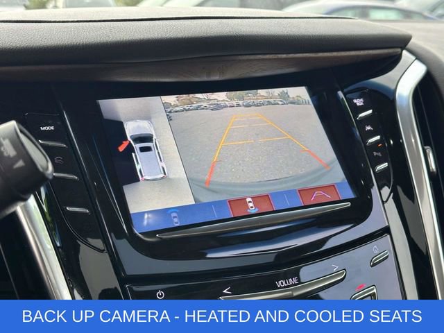 Used 2020 Cadillac Escalade Premium Luxury image 4