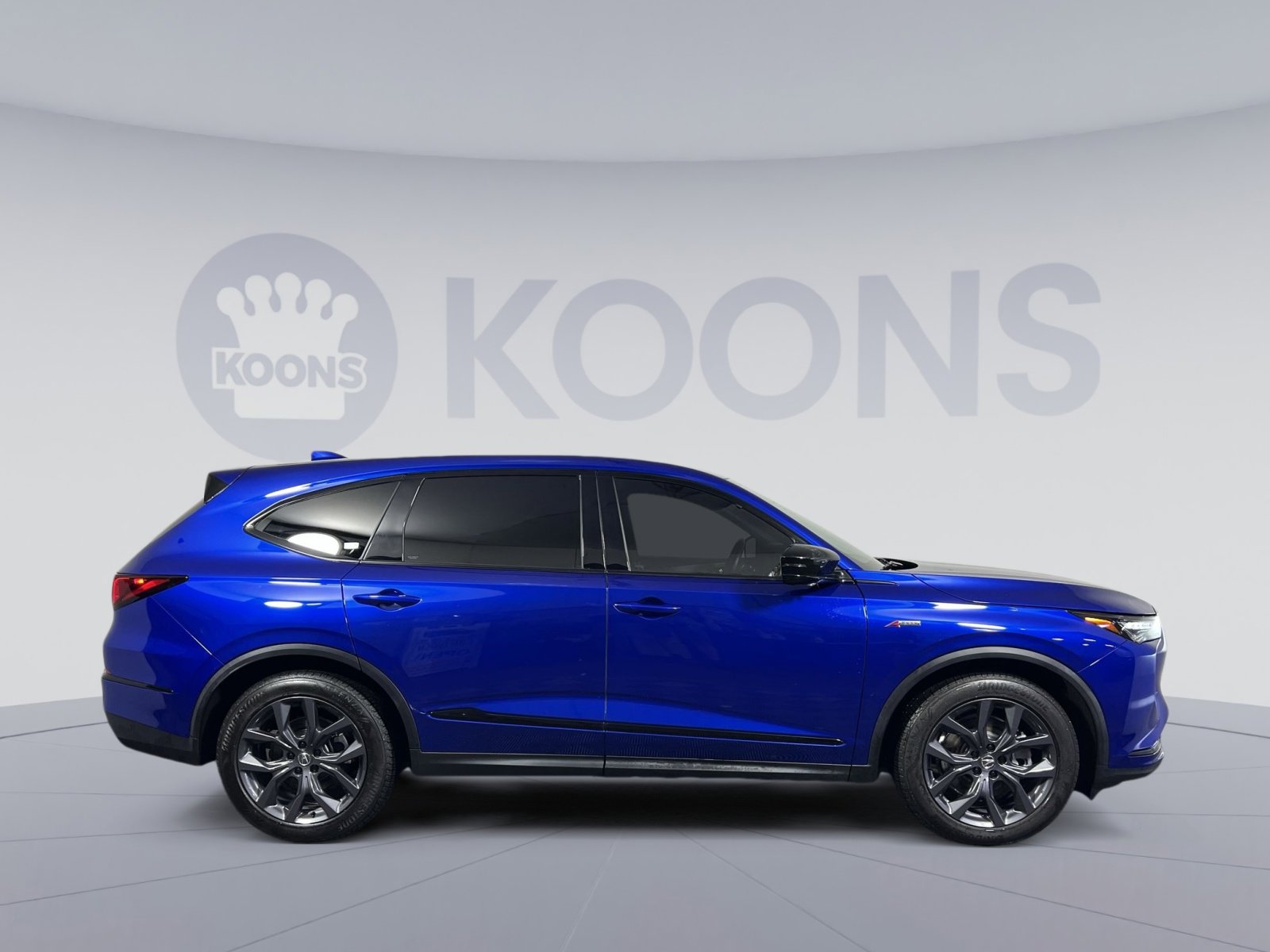 Used 2023 Acura MDX A-Spec image 8