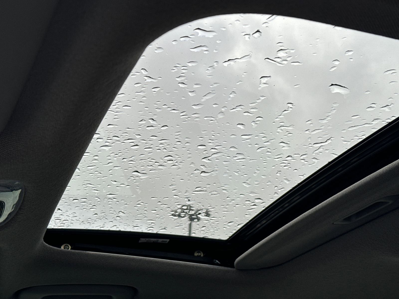 Certified 2025 Hyundai Elantra SEL w/ Cargo Package image 36