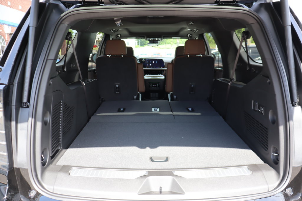 New 2026 Chevrolet Suburban High Country AWD/4WD image 45