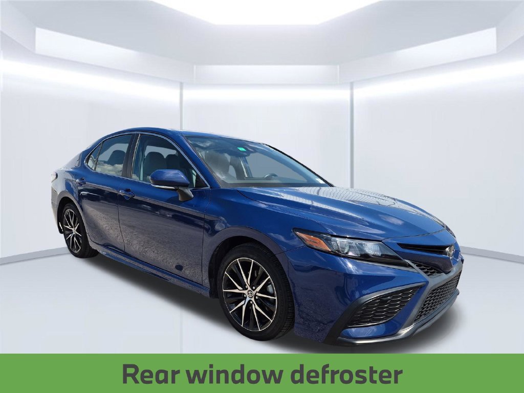 Used 2024 Toyota Camry SE FWD image 9