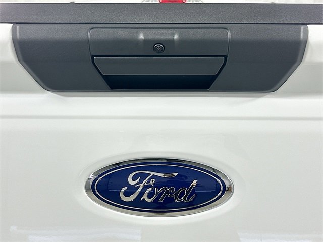 New 2025 Ford F250 XL w/ XL Chrome Package image 19