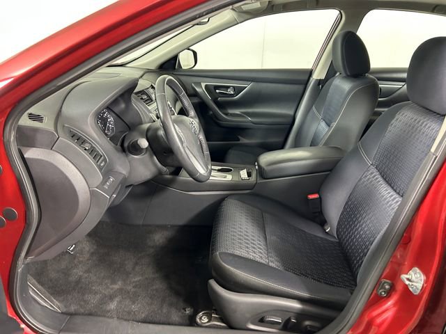 Used 2017 Nissan Altima 2.5 SV w/ Convenience Package image 12