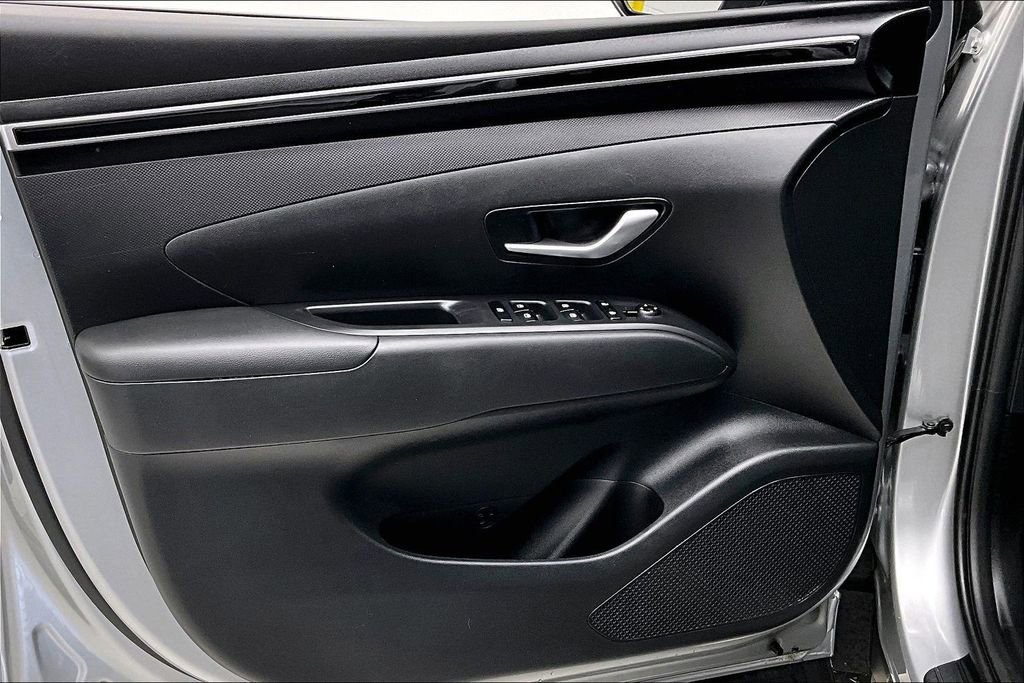 Certified 2023 Hyundai Tucson SEL w/ Cargo Package image 17